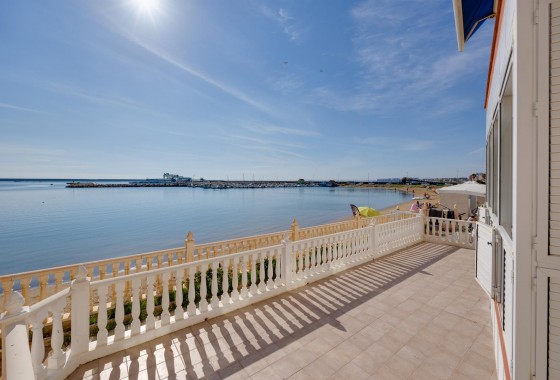 Resale - Apartment / flat - Torrevieja - Playa del Acequión