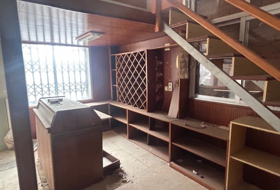 Resale - Villa - Jacarilla