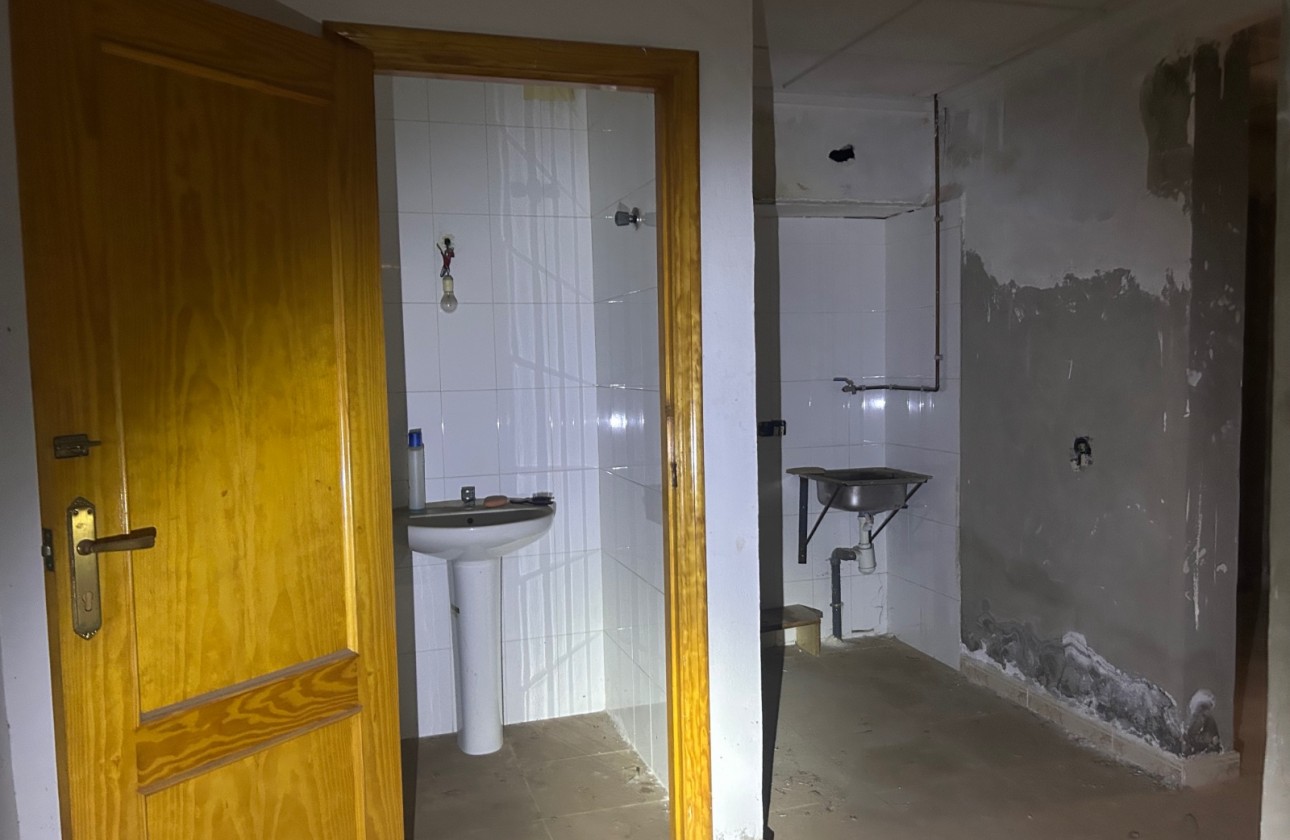 Resale - Villa - Jacarilla