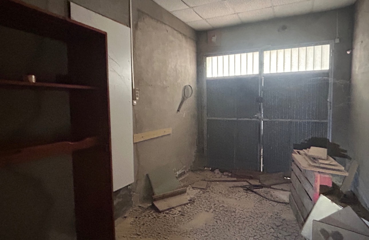 Resale - Villa - Jacarilla