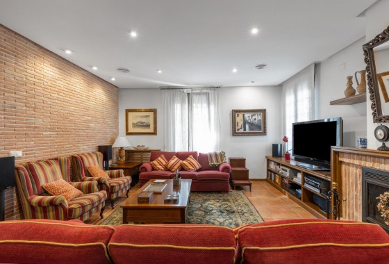 Resale - Villa - Torrevieja - La veleta