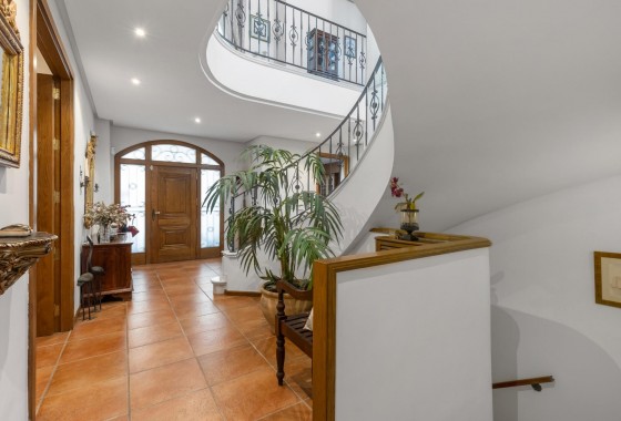 Resale - Villa - Torrevieja - La veleta