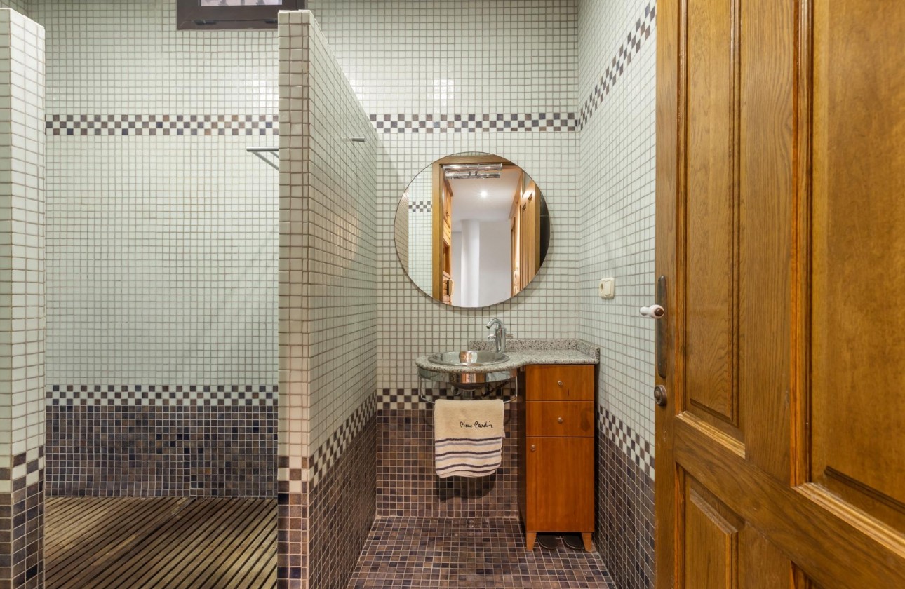 Resale - Villa - Torrevieja - La veleta