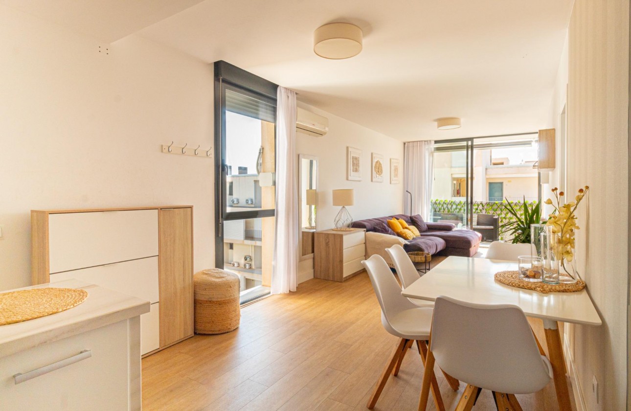 Resale - Apartment / flat - Orihuela Costa - Los Dolses