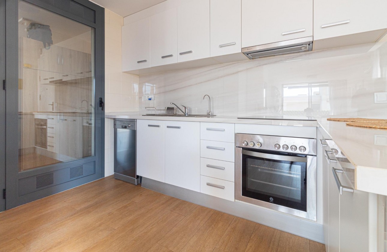 Resale - Apartment / flat - Orihuela Costa - Los Dolses