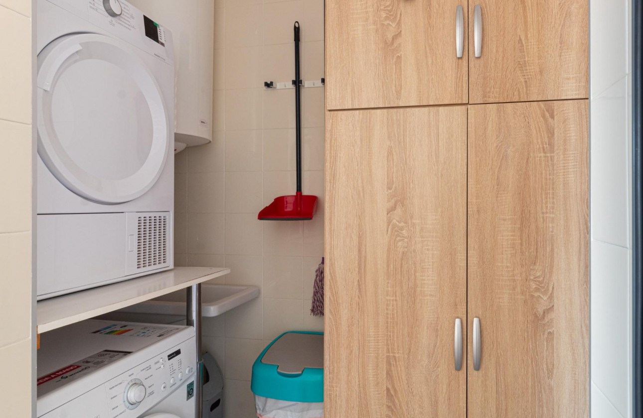 Resale - Apartment / flat - Orihuela Costa - Los Dolses