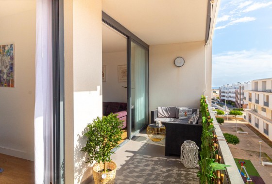 Resale - Apartment / flat - Orihuela Costa - Los Dolses