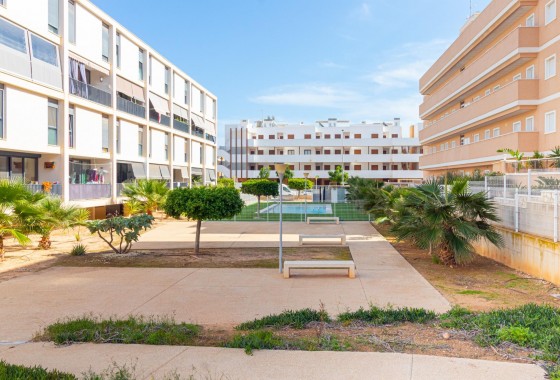 Resale - Apartment / flat - Orihuela Costa - Los Dolses
