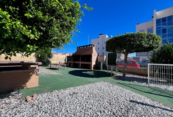 Resale - Apartment / flat - Orihuela Costa - Los Dolses