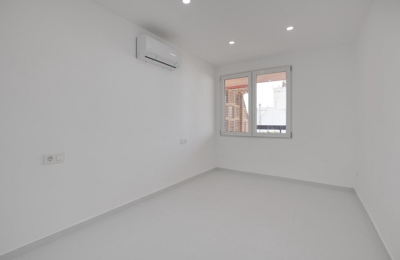 Reventa - Apartamento / piso - Torrevieja - playa de los naufragos