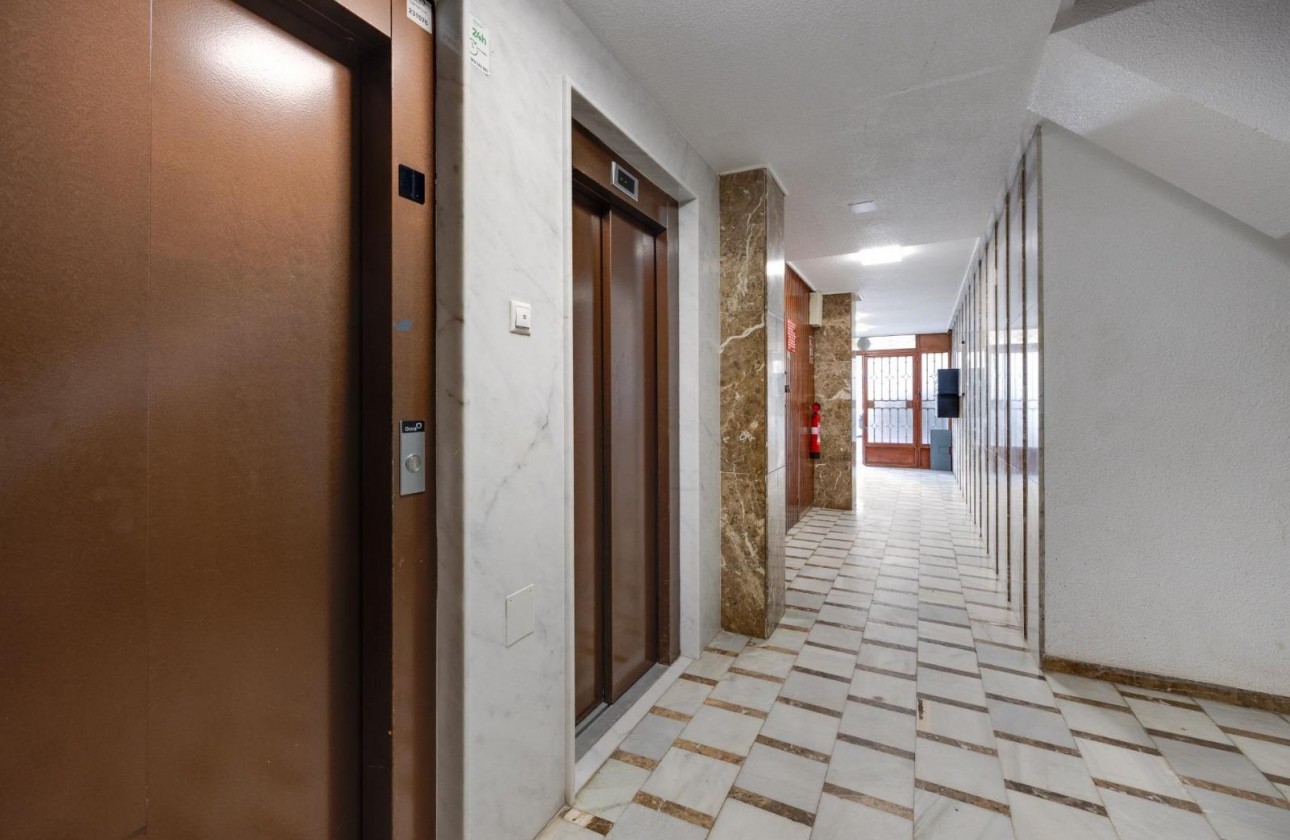 Reventa - Apartamento / piso - Torrevieja - playa de los naufragos