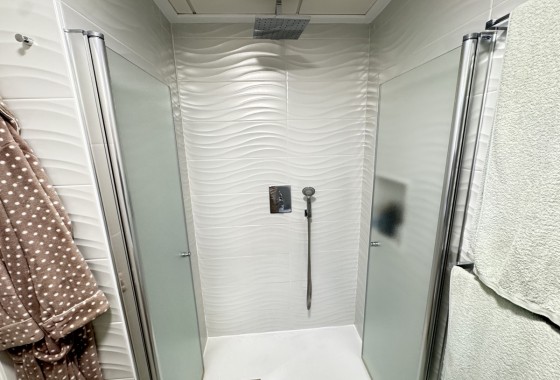 Resale - Apartment / flat - Villamartin