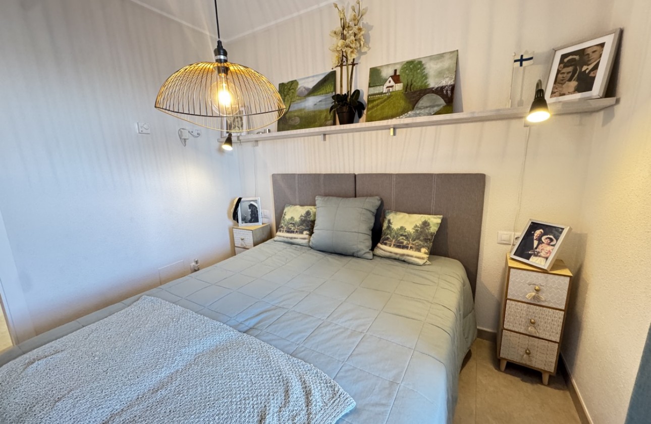 Resale - Apartment / flat - Villamartin