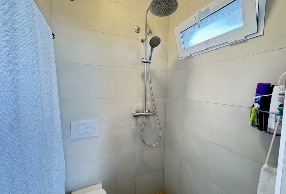 Resale - Apartment / flat - Villamartin