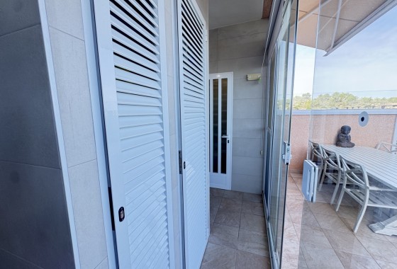 Resale - Apartment / flat - Villamartin