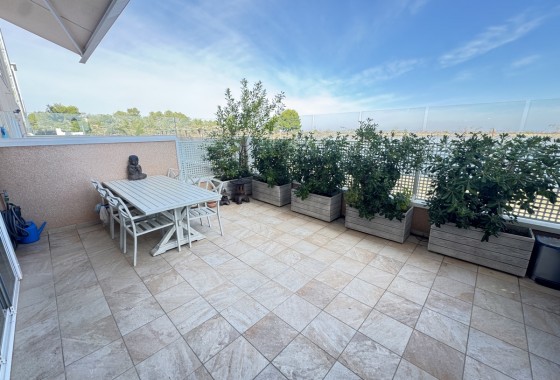 Resale - Apartment / flat - Villamartin