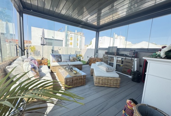 Resale - Villa - Villamartin