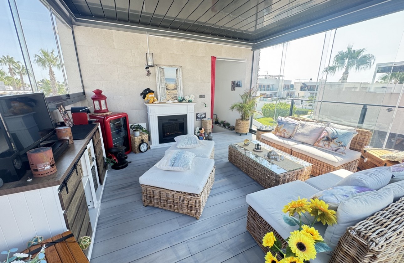 Resale - Villa - Villamartin