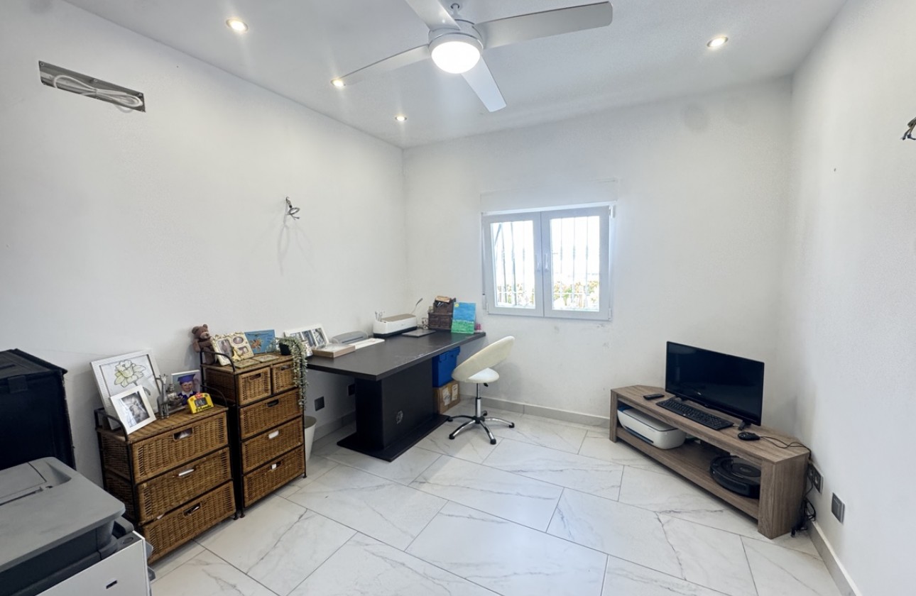 Reventa - Chalet - San Miguel de Salinas