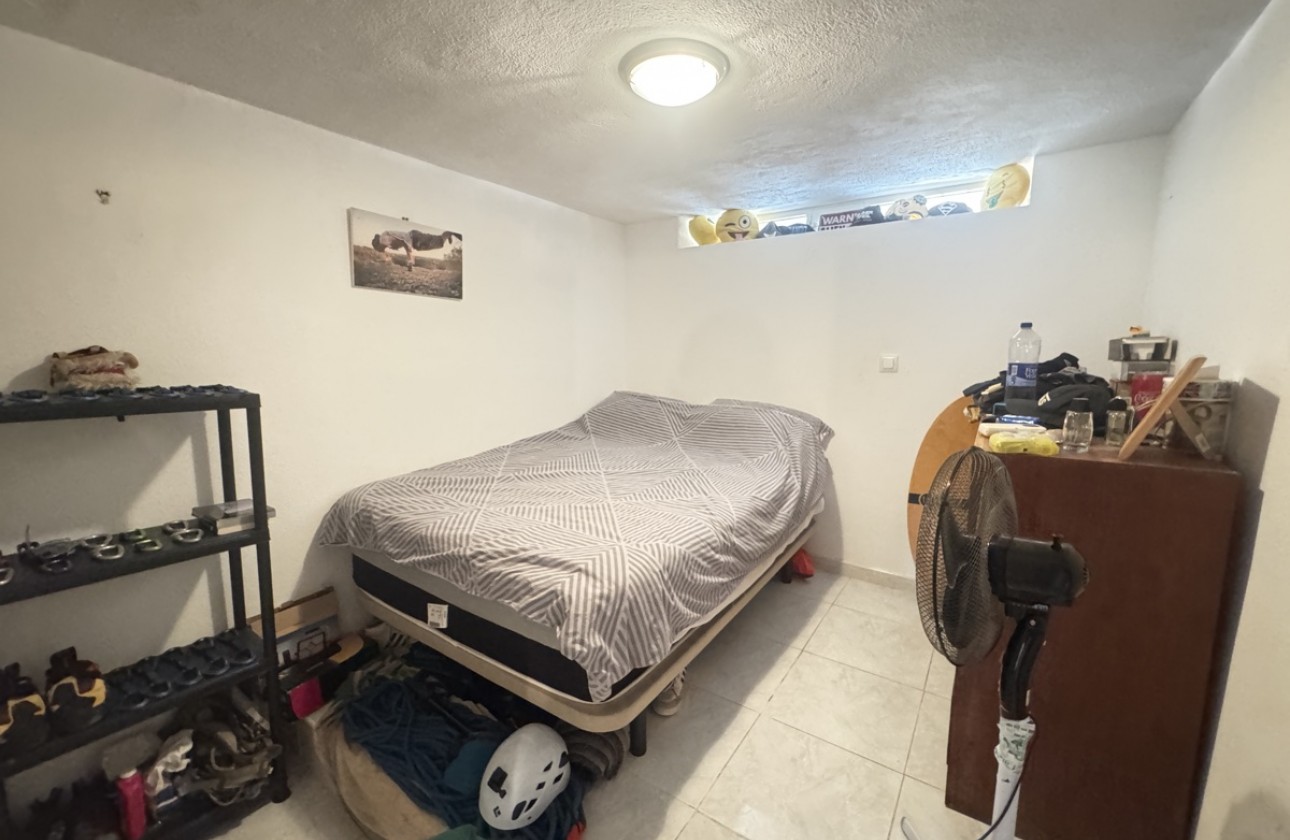 Resale - Villa - Villamartin