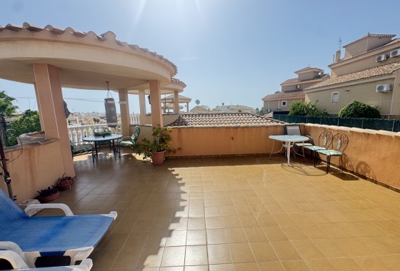 Resale - Villa - Villamartin