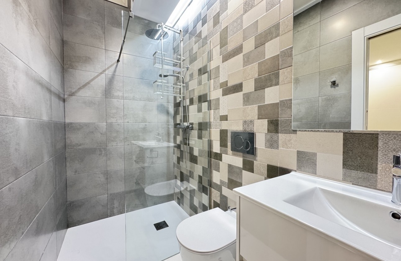 Resale - Villa - Villamartin