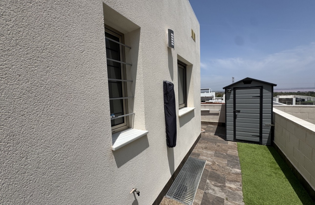 Resale - Villa - Villamartin