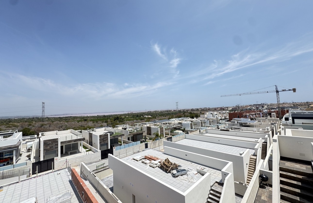 Resale - Villa - Villamartin