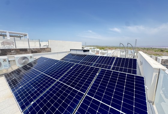 Resale - Villa - Villamartin