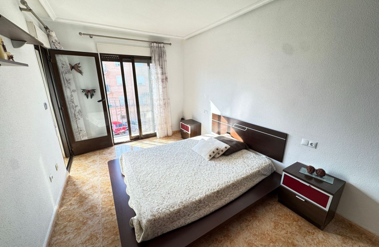 Resale - Villa - San Miguel de Salinas