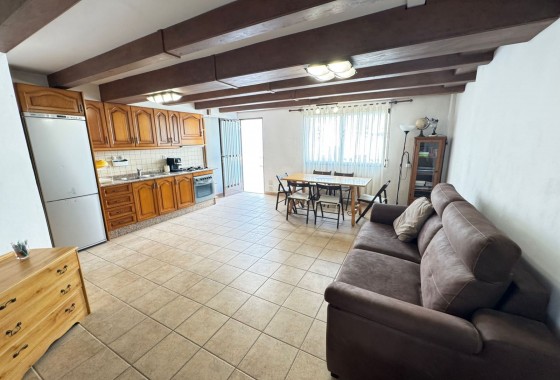 Resale - Villa - San Miguel de Salinas