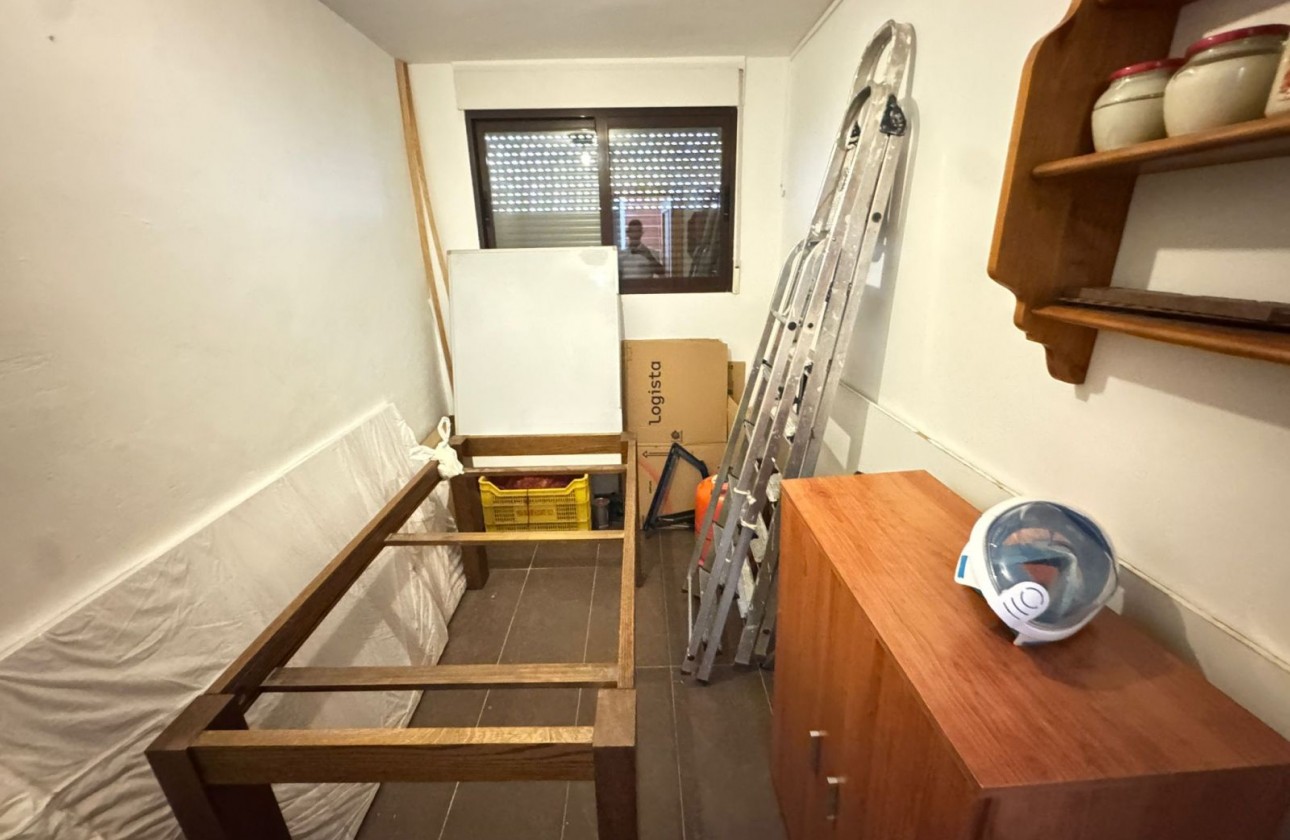 Resale - Villa - San Miguel de Salinas