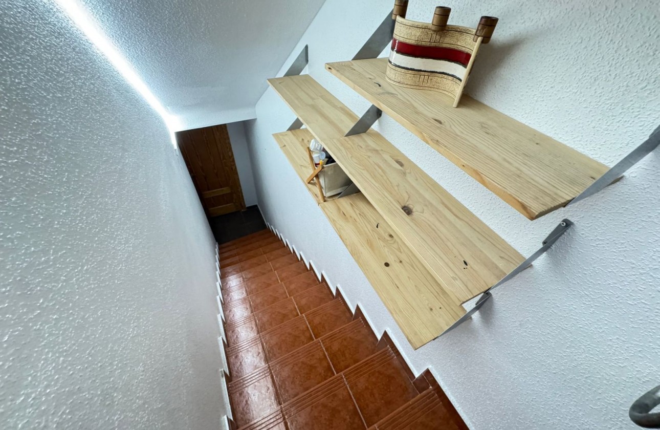 Resale - Villa - San Miguel de Salinas