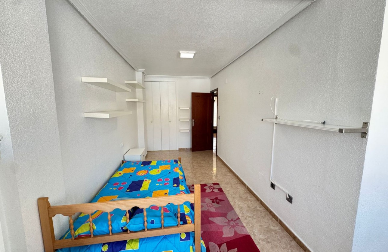 Resale - Villa - San Miguel de Salinas