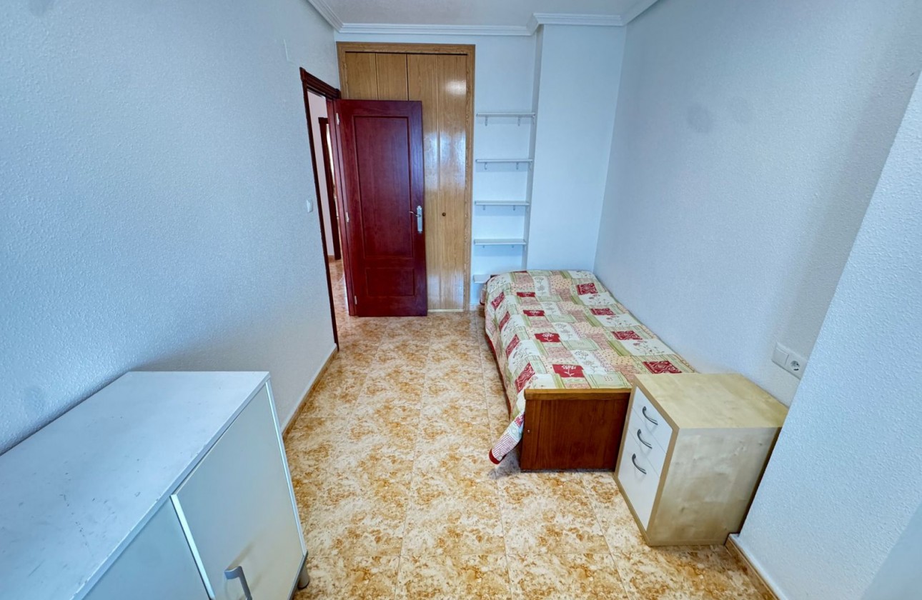 Resale - Villa - San Miguel de Salinas