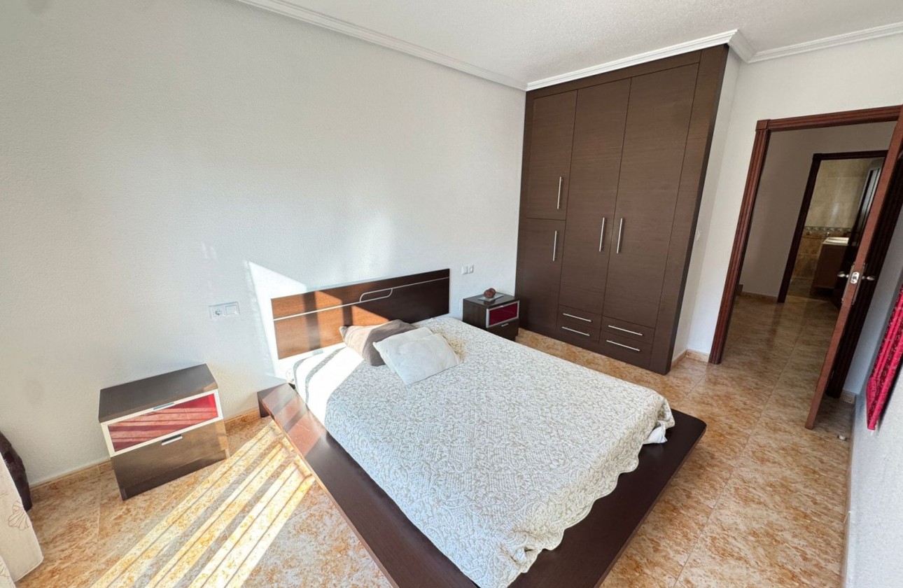 Resale - Villa - San Miguel de Salinas