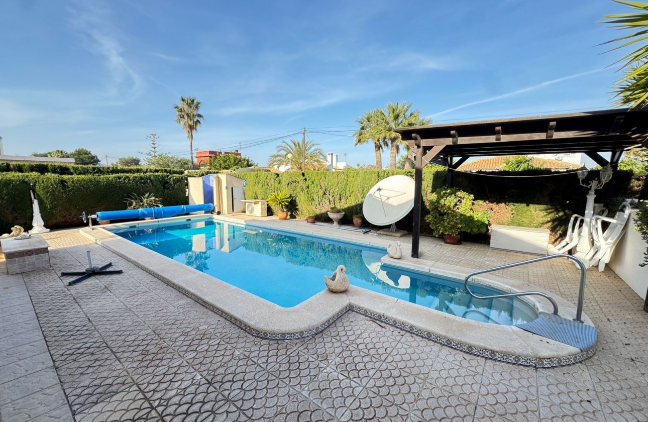 Reventa - Chalet - Cabo Roig