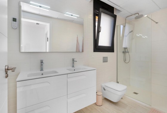 Reventa - Chalet - Torrevieja - Sector 25