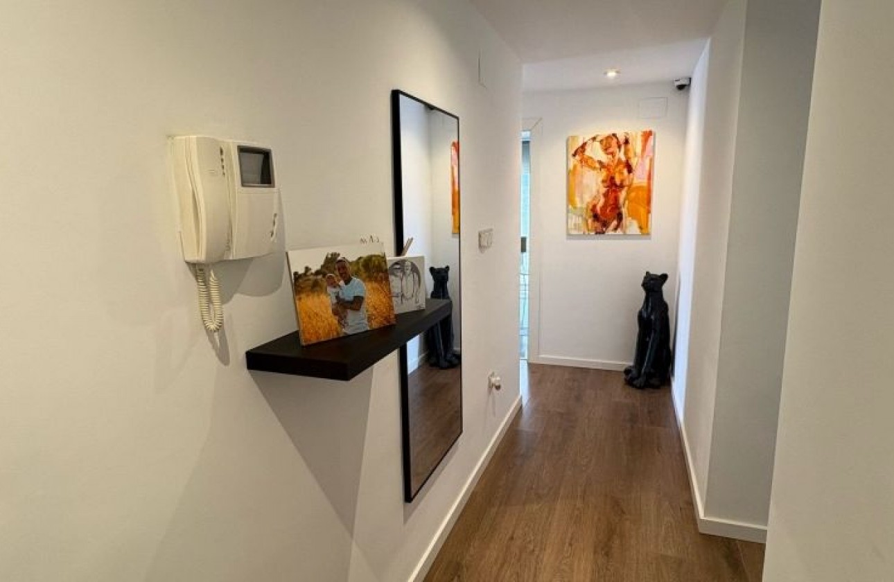 Reventa - Apartamento / piso - Elche