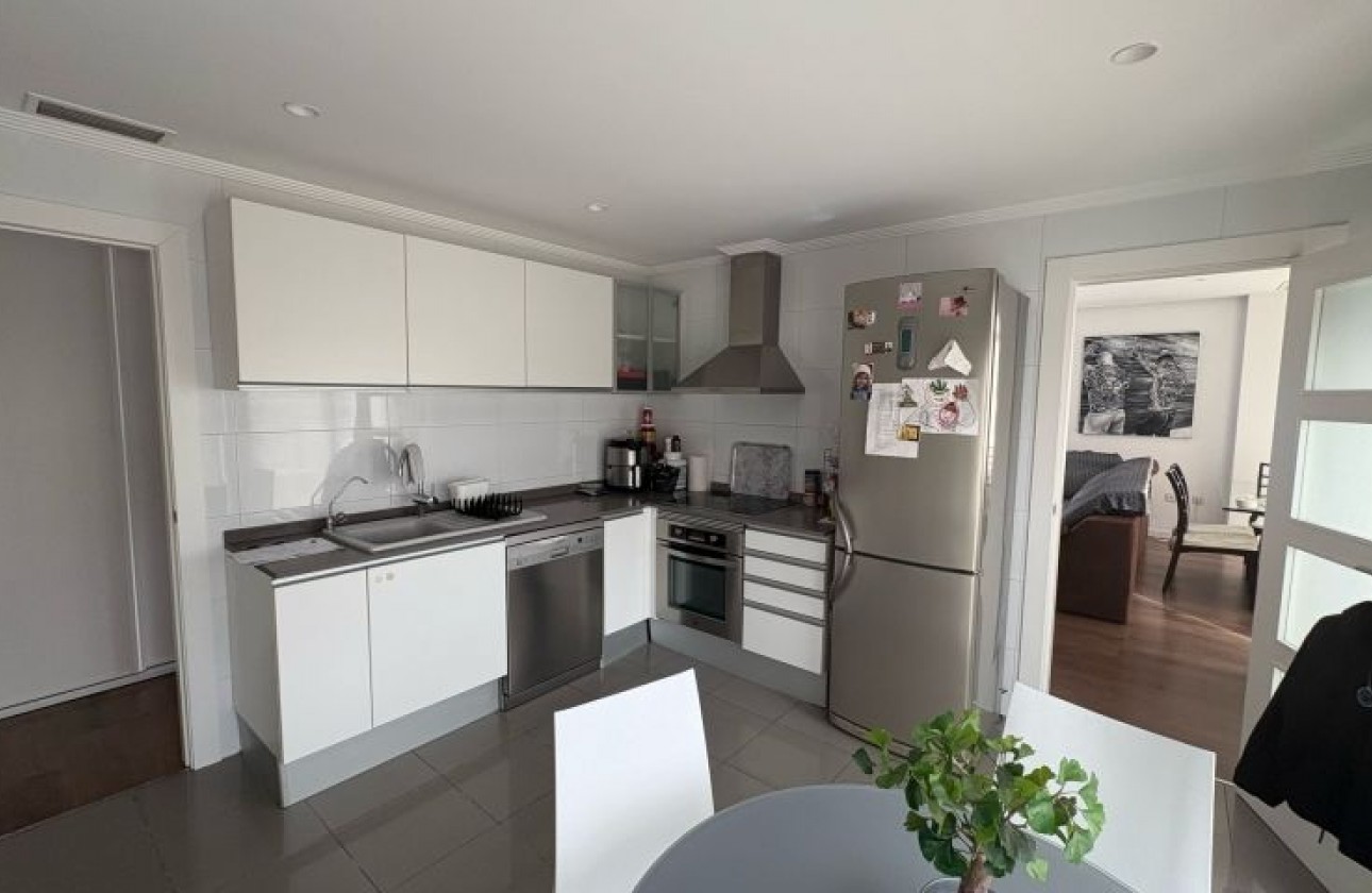 Reventa - Apartamento / piso - Elche