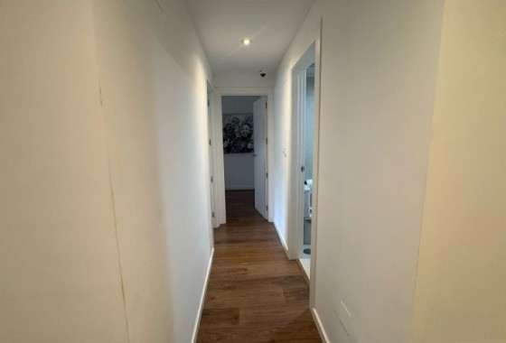 Reventa - Apartamento / piso - Elche