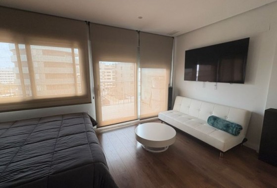 Reventa - Apartamento / piso - Elche