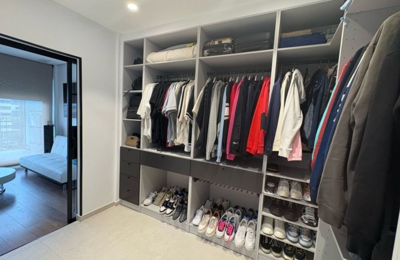 Reventa - Apartamento / piso - Elche