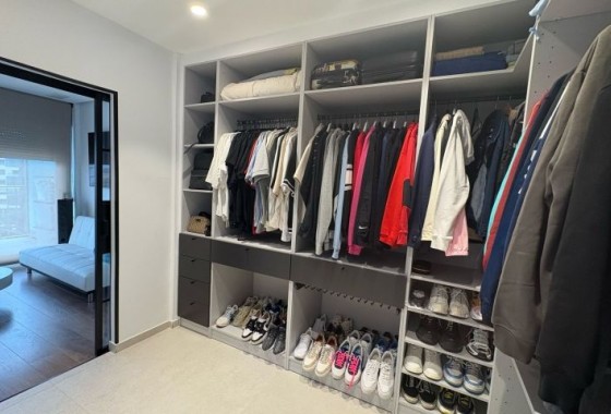 Reventa - Apartamento / piso - Elche