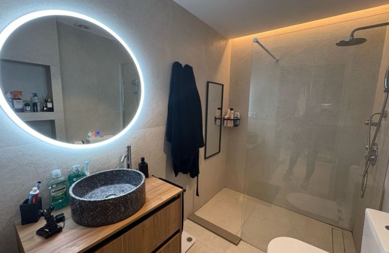 Reventa - Apartamento / piso - Elche