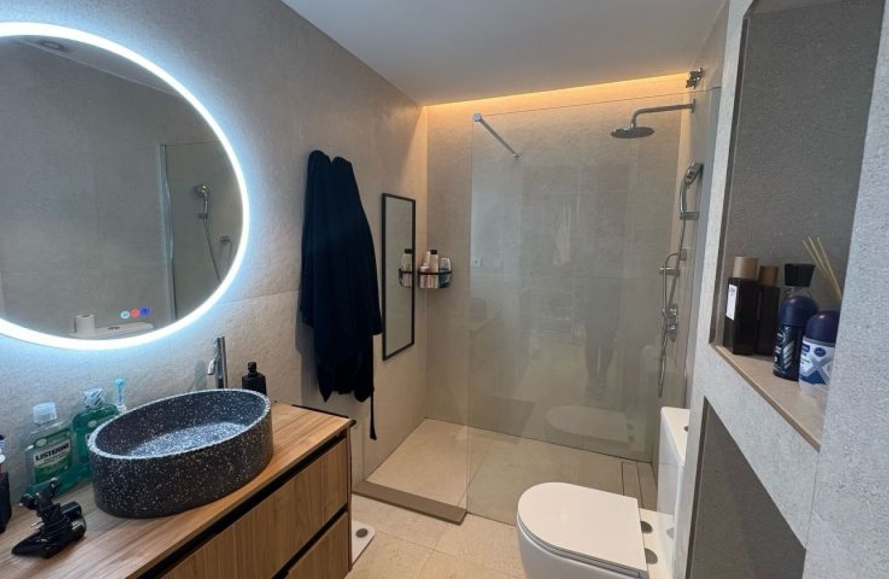 Reventa - Apartamento / piso - Elche