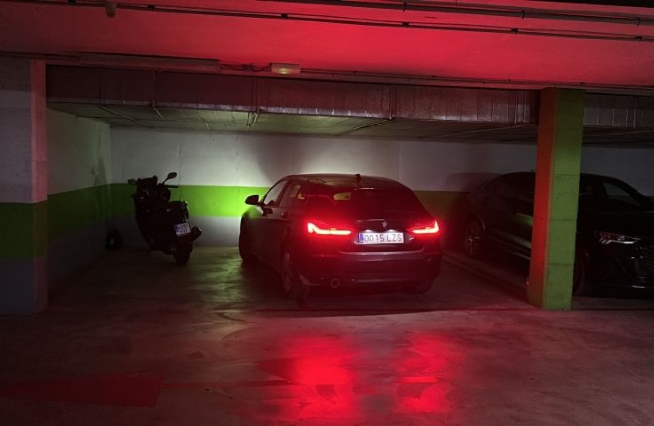 Reventa - Apartamento / piso - Elche