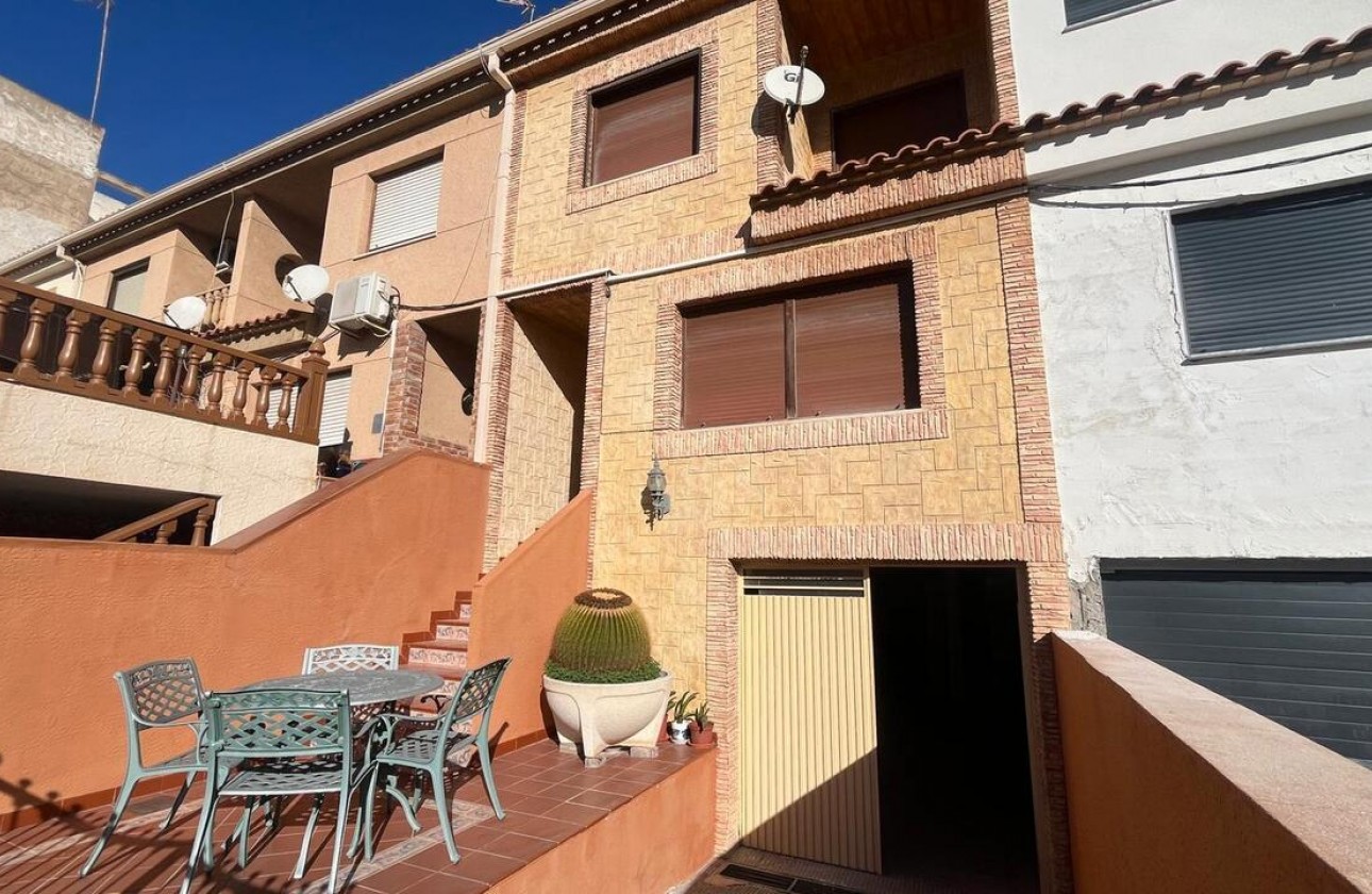 Resale - Villa - Formentera del Segura