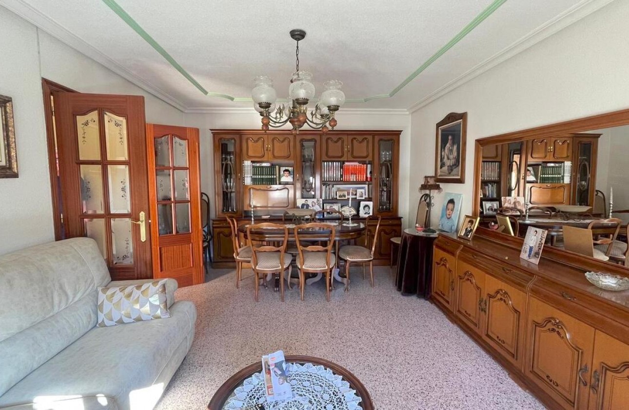 Resale - Villa - Formentera del Segura