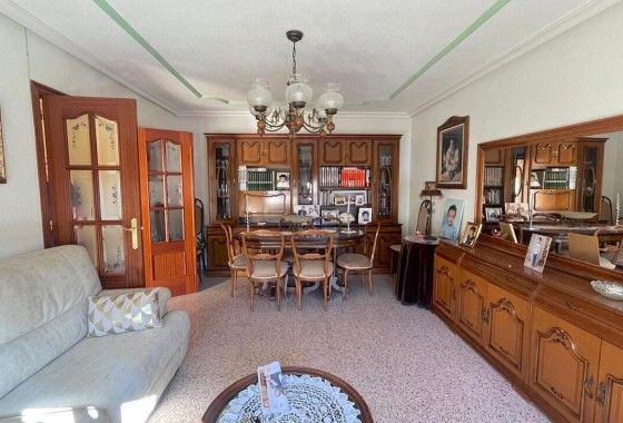 Resale - Villa - Formentera del Segura